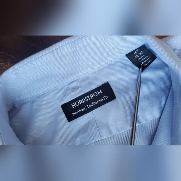 NORDSTROM, Traditional Fit Non-Iron Dress Shirt, NEW, never worn - Picture 2 of 3